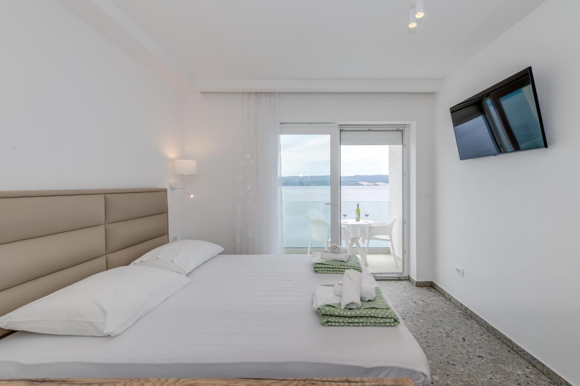 Deluxe Seaview Villa Kennedy III Mimice Exteriör bild